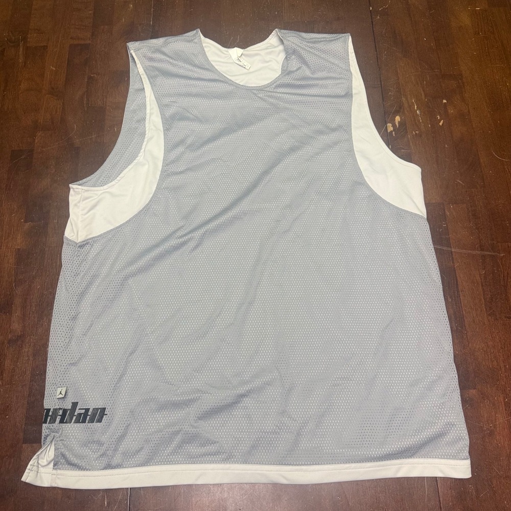 Air Jordan Jumpman Reversible Basketball Jersey Mens XXL Gray Mesh Athletic